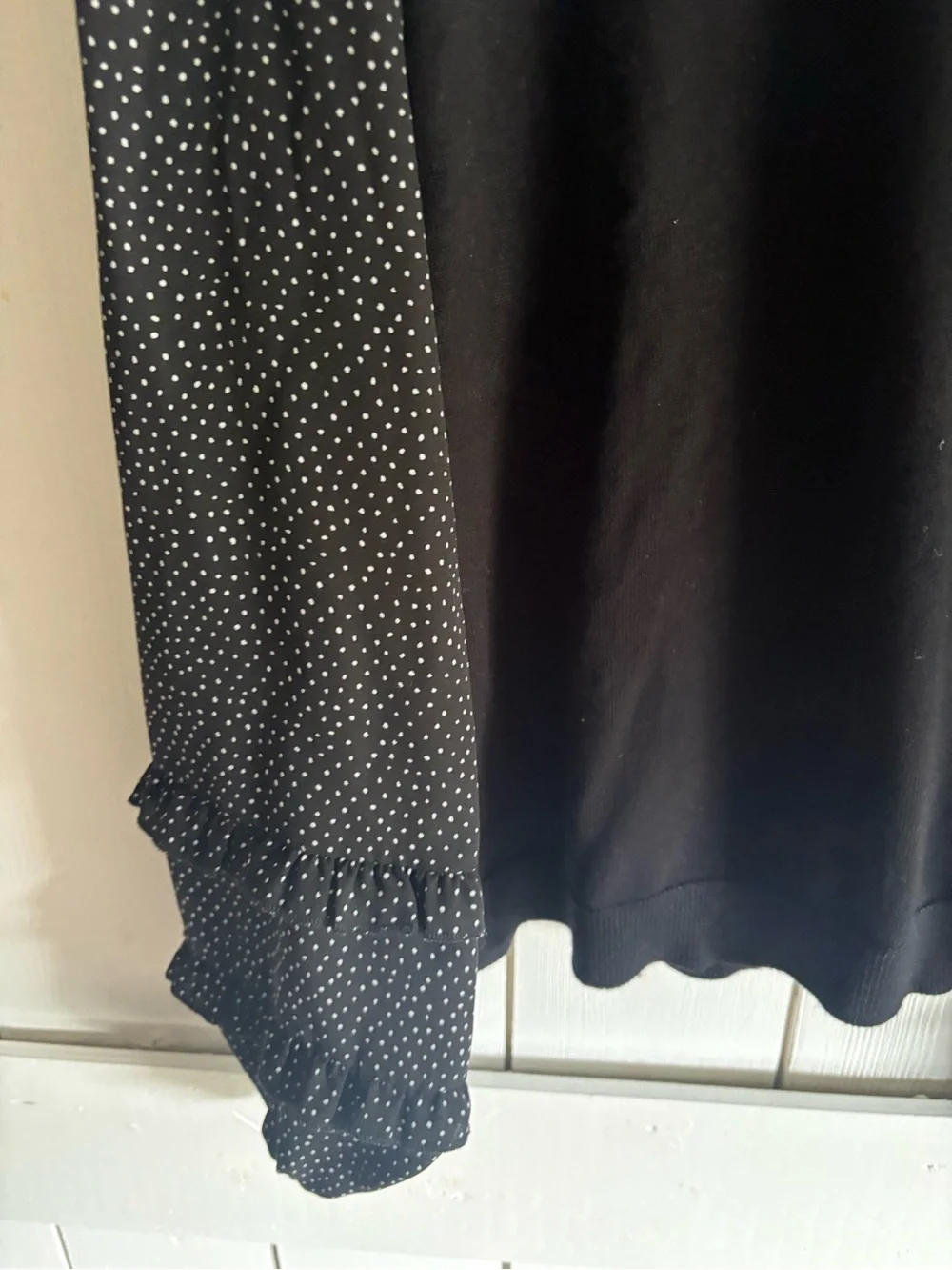 Adrianna Papell Black V-Neck Pullover with Polka-Dot Chiffon Sleeves - Picture 2 of 4